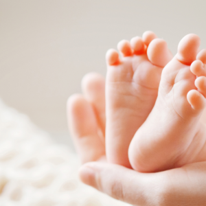 Online cursus babymassage, -yoga & essentiële oliën